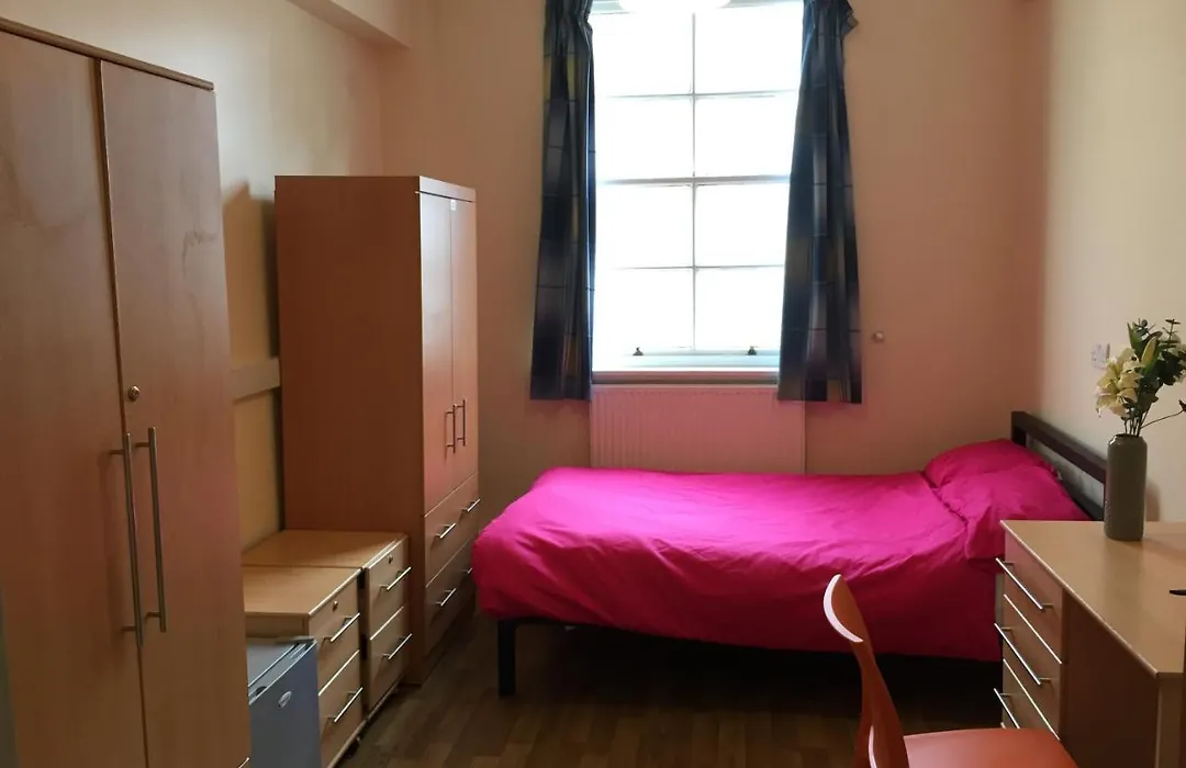 Bowden Court-1
